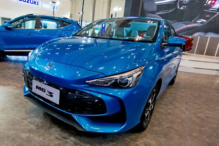 MG 3 HEV