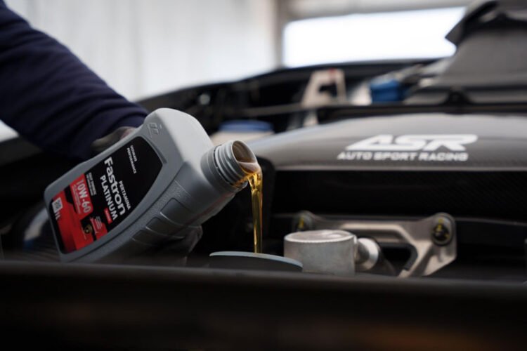 Oli Supercar Pertamina Fastron Platinum Racing