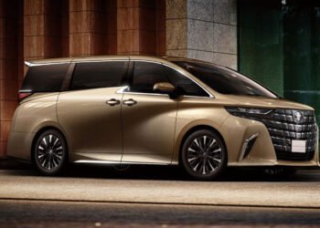 Toyota Alphard PHEV