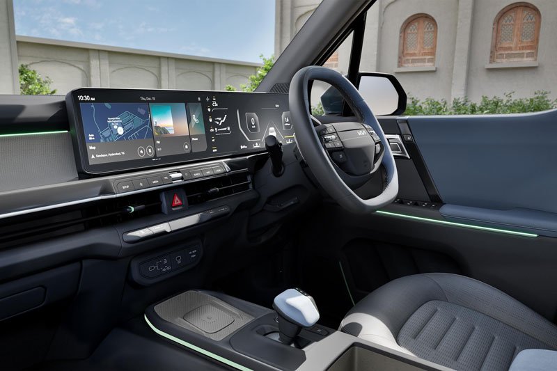 Kia Syros Cabin