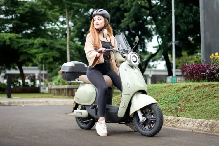Sepeda Listrik Berbasis Baterai Lithium United Milano V1