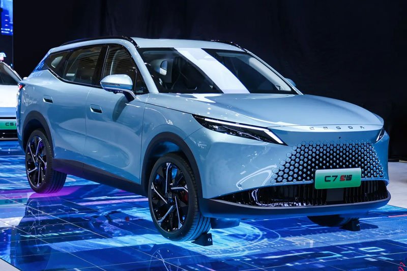 Omoda C7 SHS