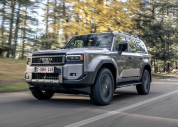 Toyota Land Cruiser Hybrid 48V
