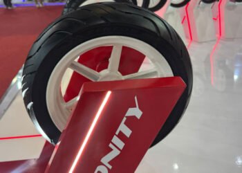 Ban Motor Zeneos Ionity