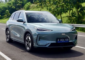 Geely EX5
