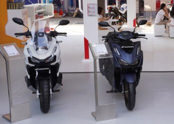 Oli Motor Honda