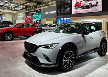 mazda cx-3 kuro