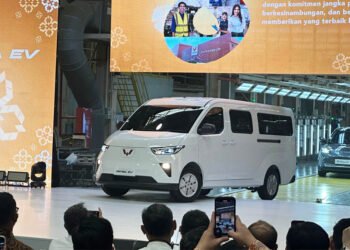 wuling mitra ev