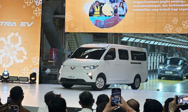 wuling mitra ev
