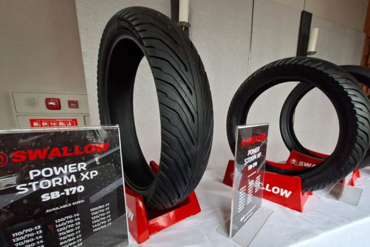 Ban Motor Swallow Power Storm XP