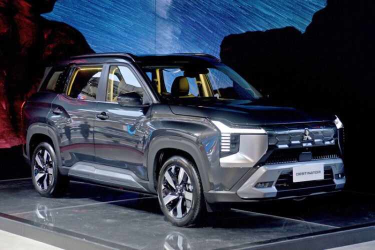 Mitsubishi Destinator