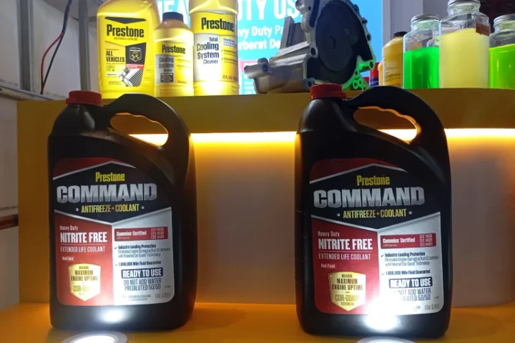 Prestone Command coolant alat berat