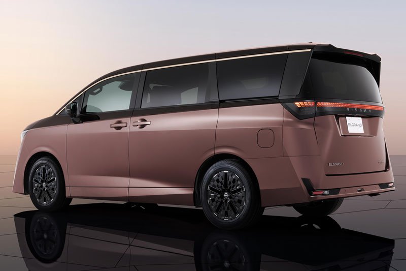 Nissan Elgrand 2027