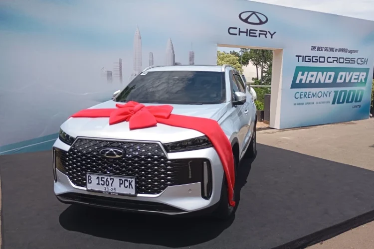 serah terima Tiggo Cross CSH