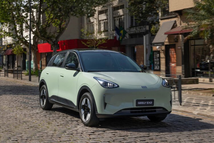 Geely EX2