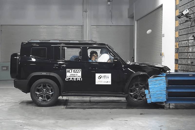 Uji Tabrak Jetour T2