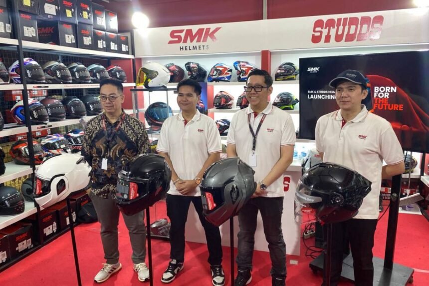 Helm SMK