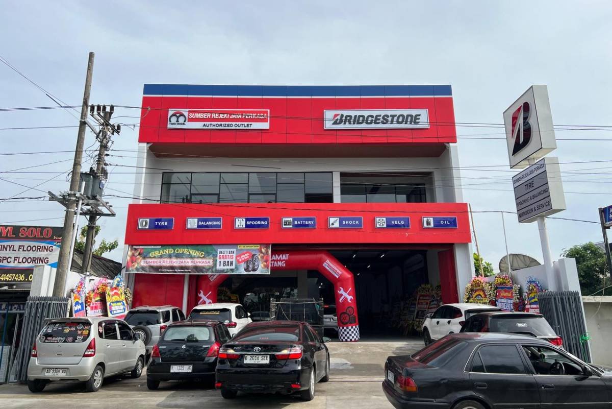 Toko Model Bridgestone