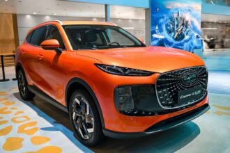 Lepas L6 PHEV