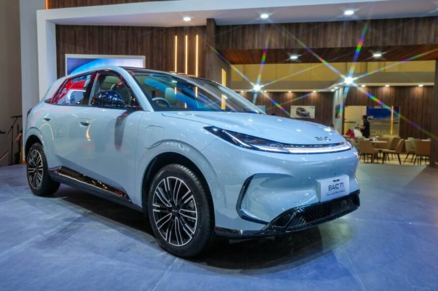 BAIC T1