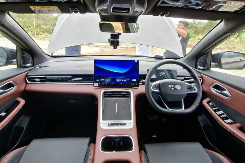 Geely Coolray Cabin