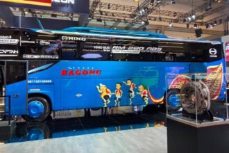 Hino Bus RM 280 ABS Retarder