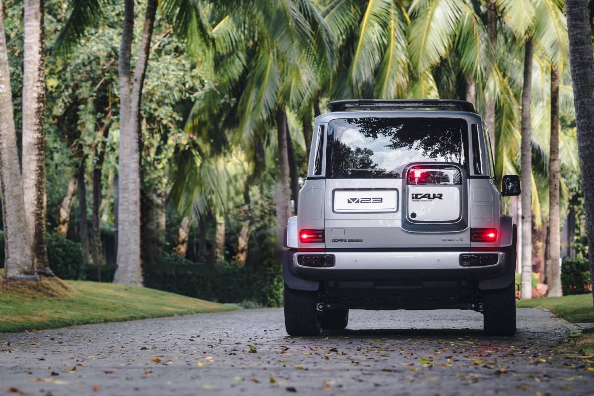 SUV