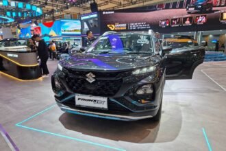 Suzuki Fronx SGX Hybrid Kuro