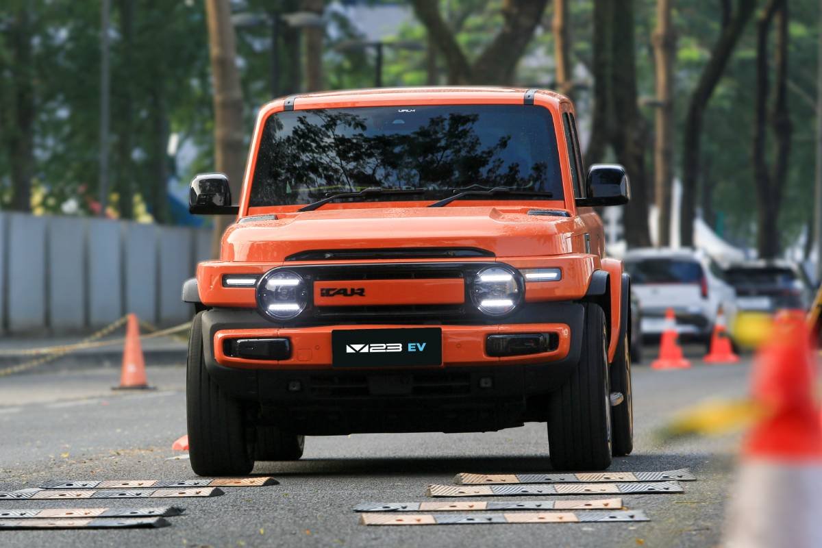 iCAR V23