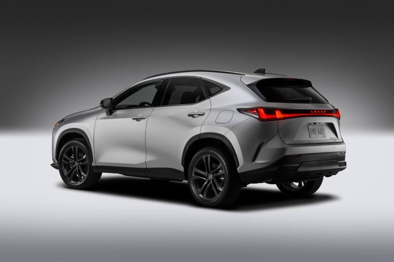 LEXUS NX 2027