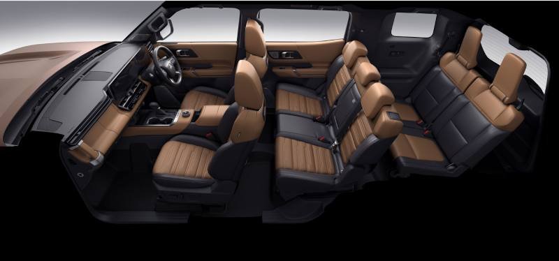 Mitsubishi Pajero cabin