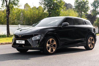 VinFast VF 7