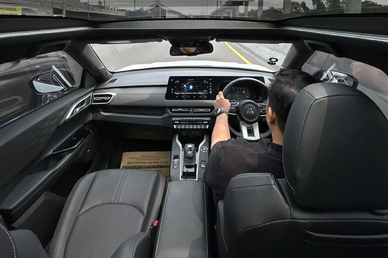 Mitsubishi Xforce interior